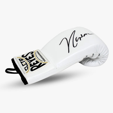 Julio Cesar Chávez Autographed White Boxing Gloves