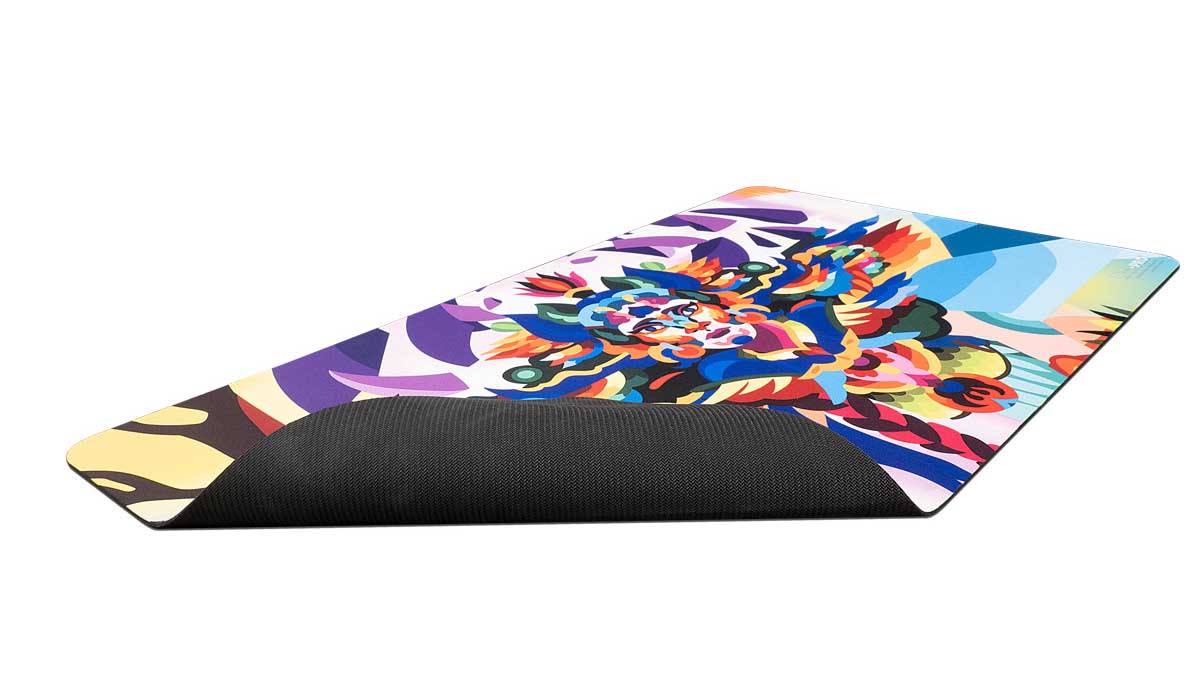 The Lost Caverns of Ixalan Huatli, Poet of Unity Standard Gaming Playmat for Magic: The Gathering | Ultra PRO International