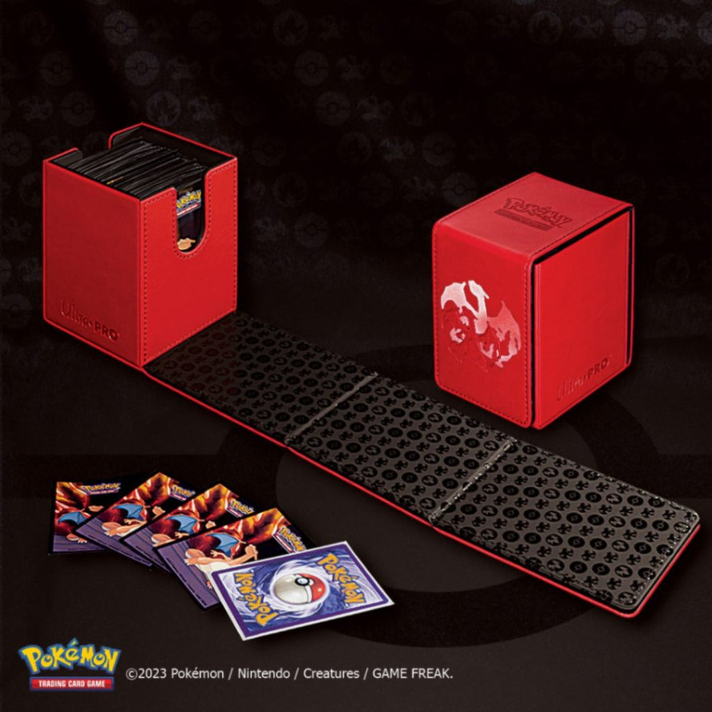 Pokémon - Deck Box - Deck Box Pokémon 1g Dracaufeu (charizard) + 60  Protèges Cartes Ultra-pro Transparent